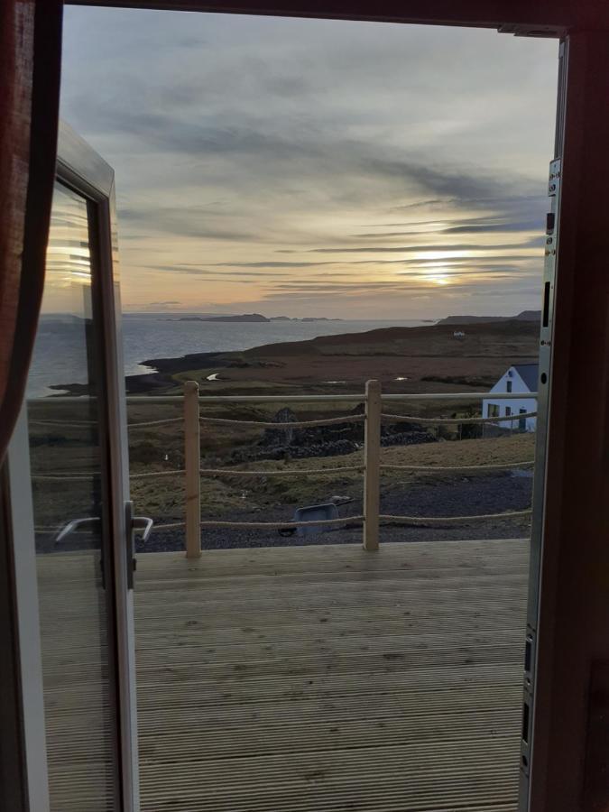 The Sleepy Crofter Glamping - Achiltibuie Hotel Exterior photo