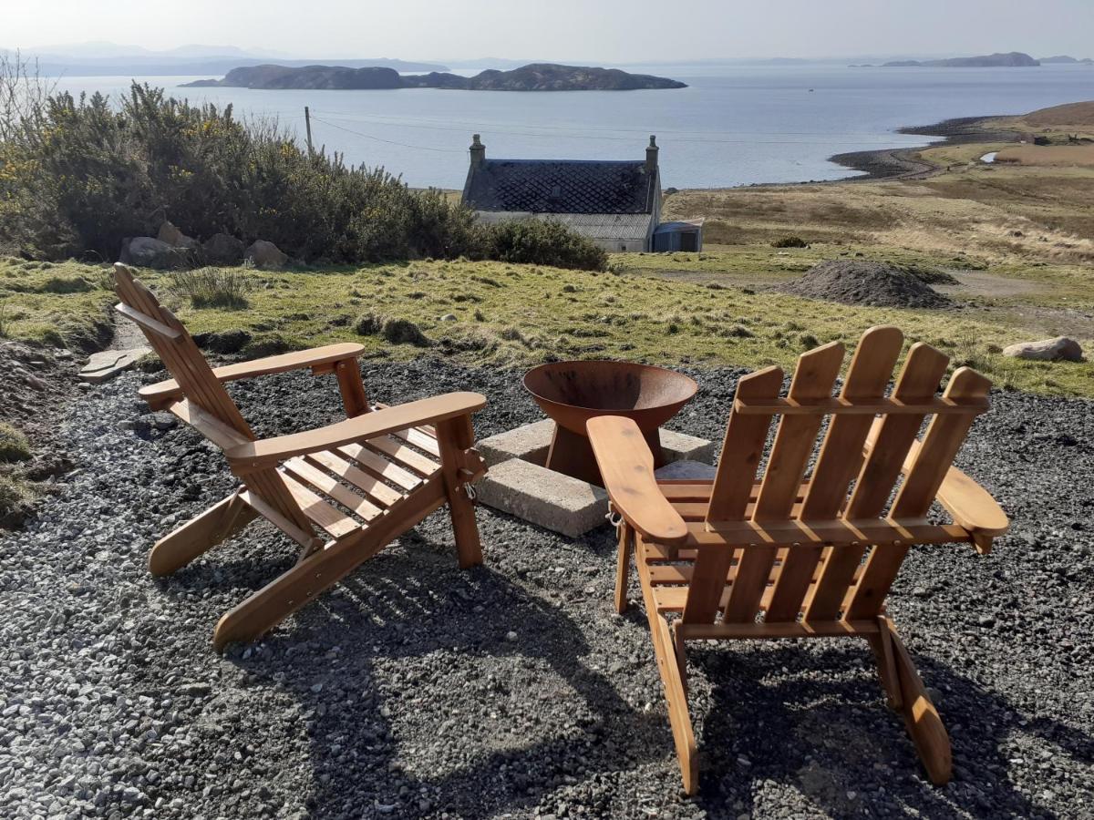 The Sleepy Crofter Glamping - Achiltibuie Hotel Exterior photo